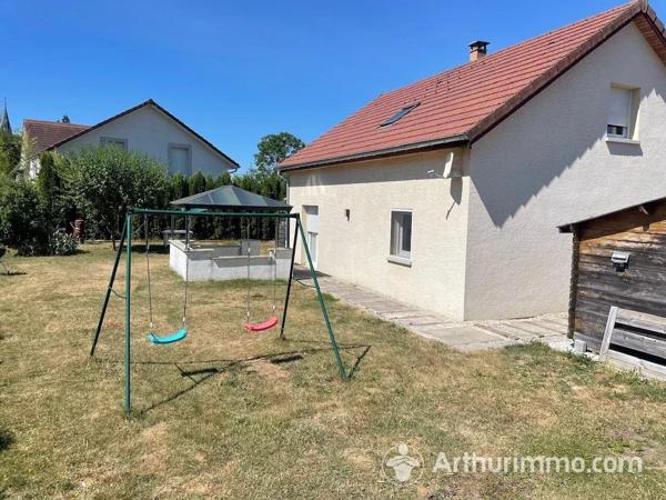 Vente                                                      Maison
                        
                     5 pièces                      135 m2                     à Bians-les-Usiers