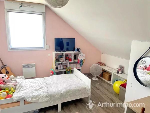 Vente                                                      Maison
                        
                     5 pièces                      135 m2                     à Bians-les-Usiers