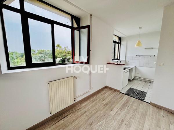 DERNIER ÉTAGE - APPARTEMENT 3 PIÈCES LA BAULE LES PÏNS