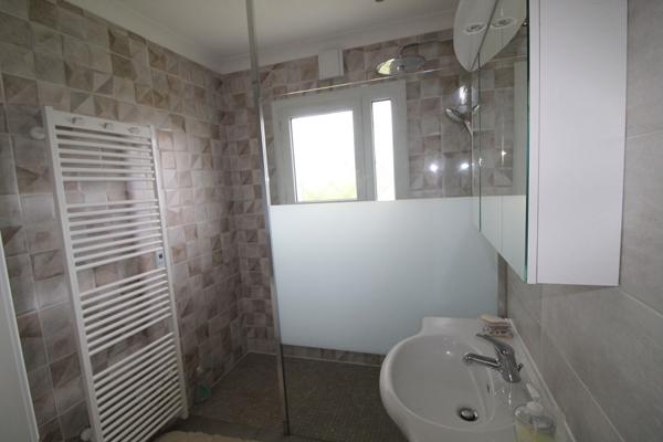 Pavillon sur sous-sol