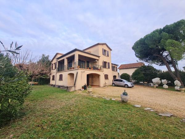 Alès - Maison familiale de caractère ? Fort potentiel