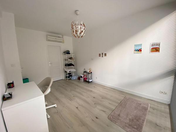 A LOUER : Maison à LILLE • Vauban • 1 565 € CC • Réf. 5931