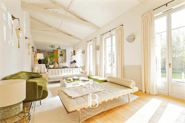 Bordeaux, Maison 5 Chambres -  285 m² à vendre