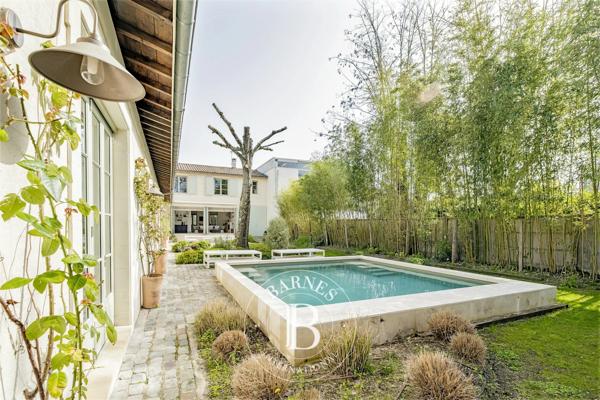 Bordeaux, Maison 5 Chambres -  285 m² à vendre