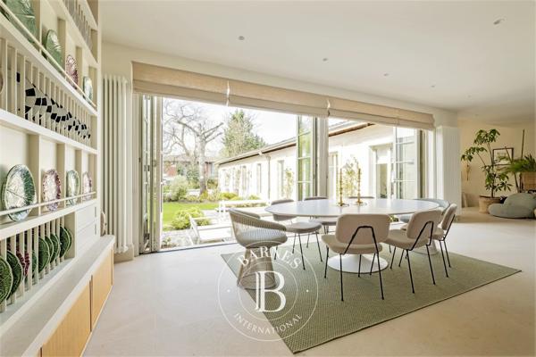 Bordeaux, Maison 5 Chambres -  285 m² à vendre