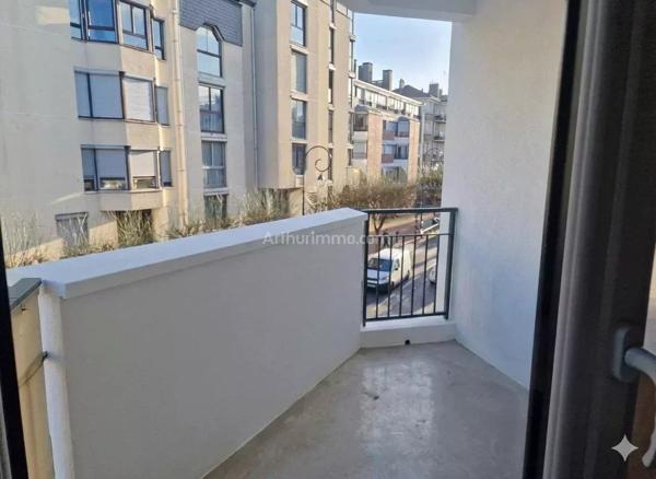 Vente Appartement 3 pièces 72 m2 à Clamart