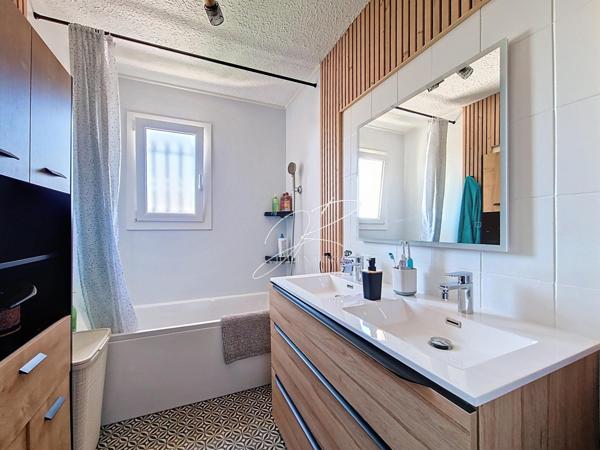 Maison T6 4 chambres 138 m²