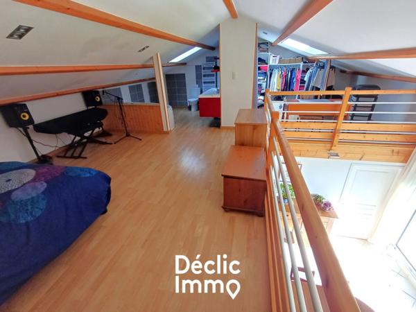 Vente maison de caractère Les clouzeaux, 140m² 1340m² 8 pièces 337 200€