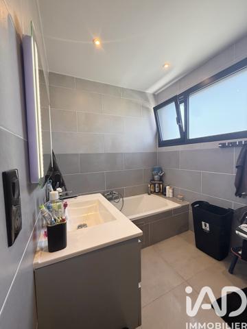 Maison à vendre 6 pièces 180 m² Buchères