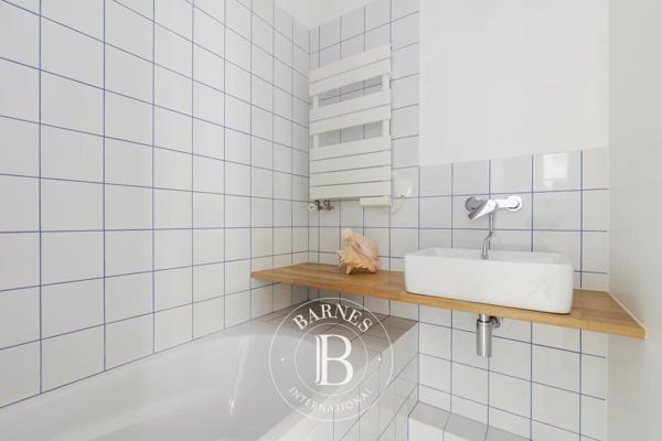 Paris 1er, Appartement 2 Chambres -  118 m² à vendre