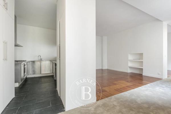 Paris 1er, Appartement 2 Chambres -  118 m² à vendre