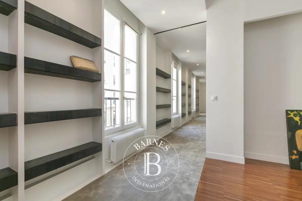 Paris 1er, Appartement 2 Chambres -  118 m² à vendre