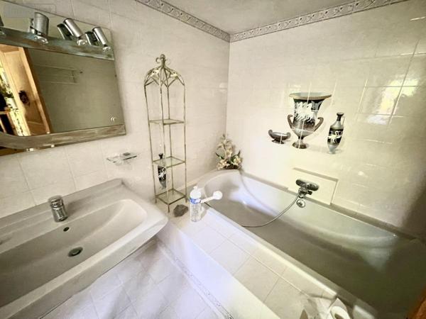 Maison à vendre à Les Monts-Verts en Lozère (48200), ref : 48032-173