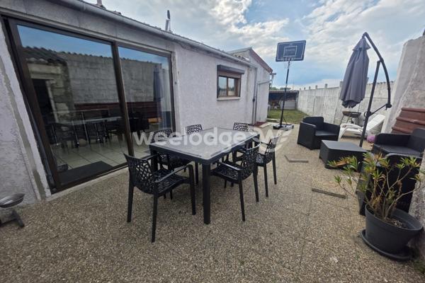 Maison à vendre 5 pièces de 94 m² à La Sentinelle