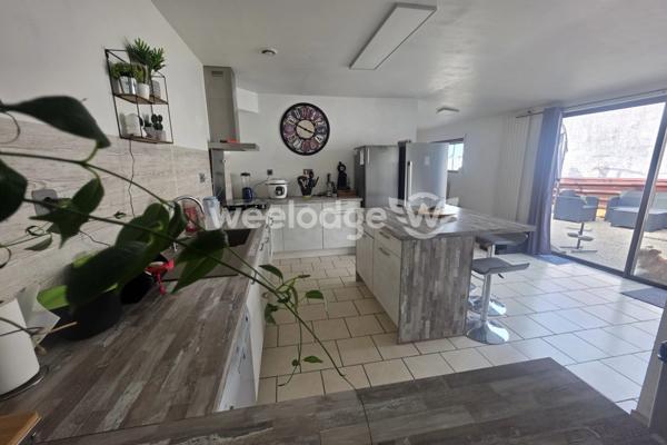 Maison à vendre 5 pièces de 94 m² à La Sentinelle