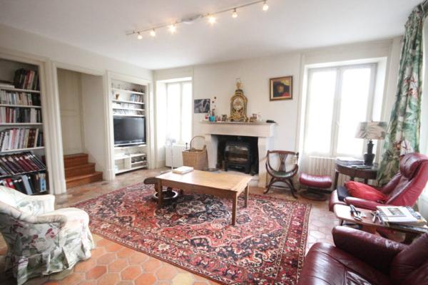 Maison à vendre 10 pièces de 258 m²