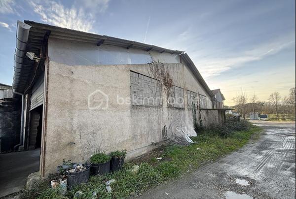 Local d'activités de 438 m²