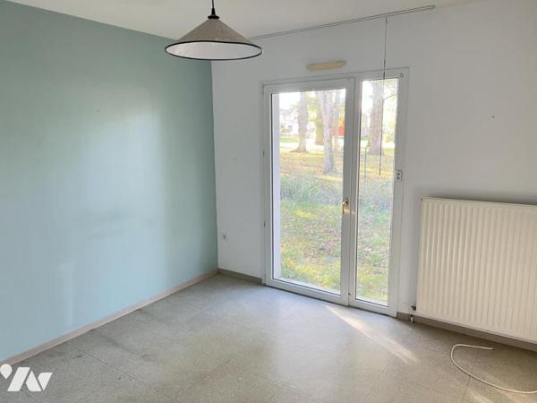 Bâtiment à usage d'activité tertiaire transformable.