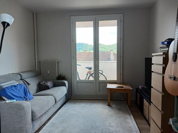 Appartement Lons Le Saunier 4 pièce(s) 68.90 m2