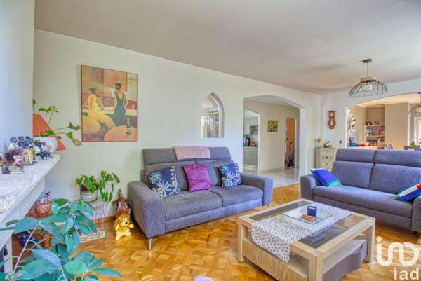 House for sale 5 rooms 178 m² Lagny-sur-Marne
