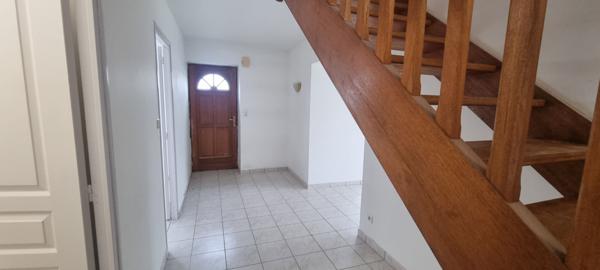 Maison - 4 pièces - 121 m²