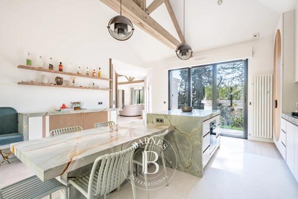 La Celle-Saint-Cloud, Maison 5 Chambres -  350 m² à vendre