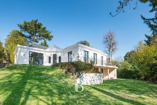 La Celle-Saint-Cloud, Maison 5 Chambres -  350 m² à vendre