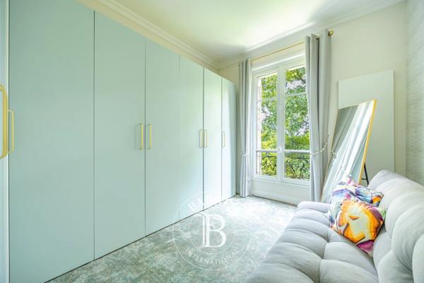 Vaucresson, Maison 5 Chambres -  210 m² à vendre