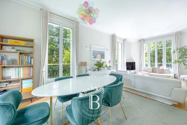 Vaucresson, Maison 5 Chambres -  210 m² à vendre