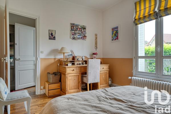 House for sale 8 rooms 184 m² Poissy