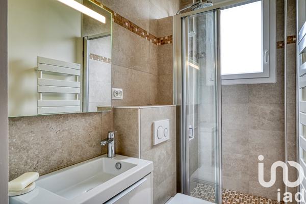 House for sale 8 rooms 184 m² Poissy