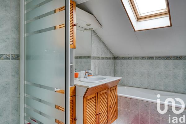 House for sale 8 rooms 184 m² Poissy