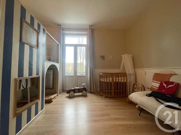 Appartement F5 à vendre  5 pièces - 111,06 m2 MELUN - 77