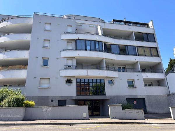 Appartement 4 pièces 69.67 m2