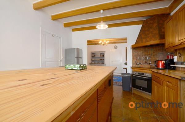 Belle maison de village avec 4 chambres et jardin