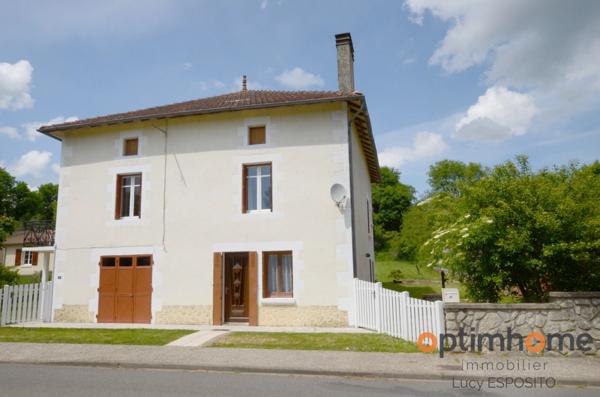 Belle maison de village avec 4 chambres et jardin