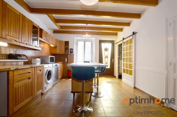 Belle maison de village avec 4 chambres et jardin