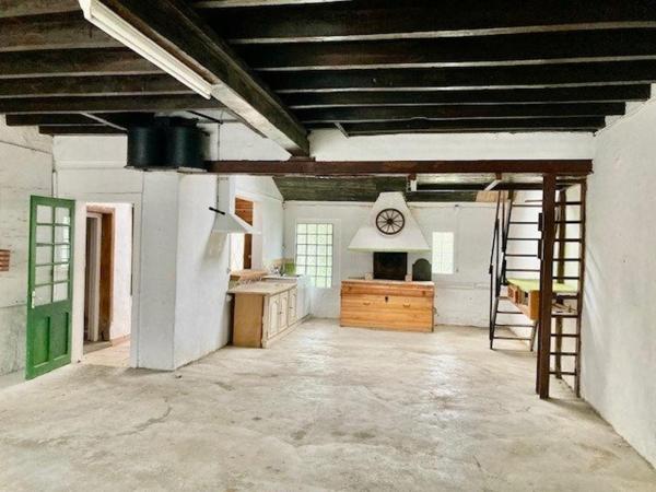 MAISON  PLAIN PIED AVEC JARDIN