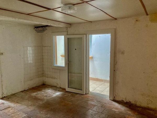 MAISON  PLAIN PIED AVEC JARDIN