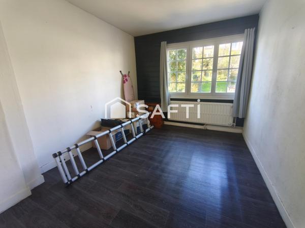 Maison semi indépendante 3 chambres jardin