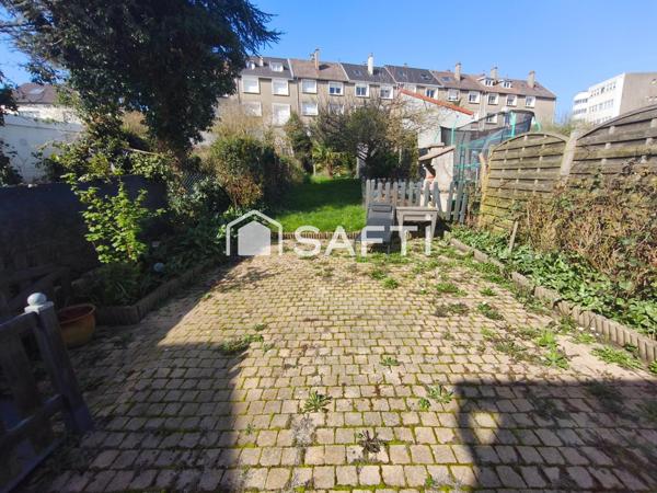 Maison semi indépendante 3 chambres jardin