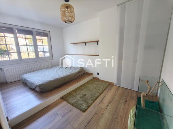 Maison semi indépendante 3 chambres jardin