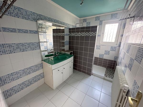 A VENDRE - Maison PLAIN PIED à GISORS / 3 chambres / 95 m2