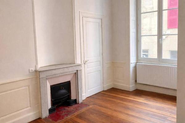 Appartement 2 pièces                                        - 42600 Montbrison Réf : 12669