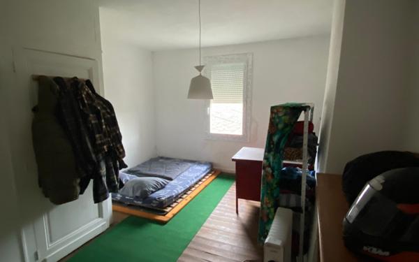 Maison à vendre    4 pièces •  Izon