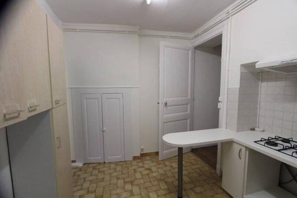 Appartement 2 pièces                                        - 44000 Nantes - Centre ville Réf : 12039