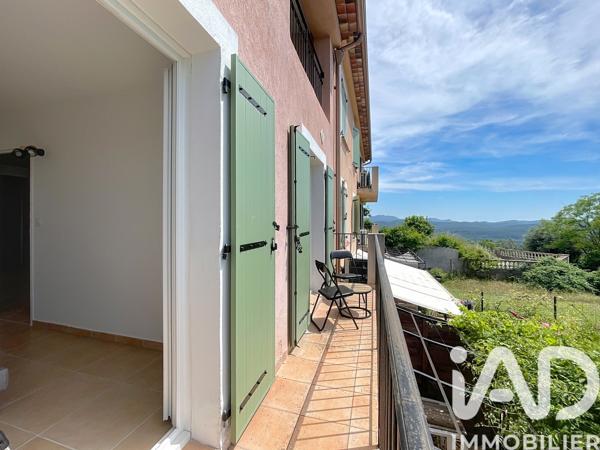 Location appartement 2 pièces 52 m² Montauroux