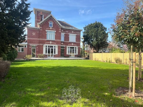 maison de Maître individuelle de 285 m² au coeur de Ascq