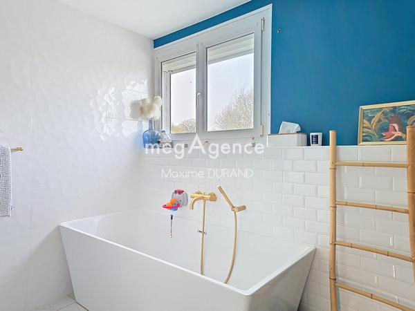 Maison à CHOLET, 49300 - 6 pièces 127m²