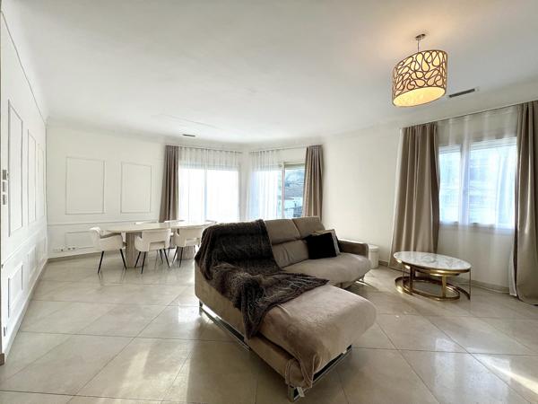 Les olives (13013) MARSEILLE 13013 - Les Olives - Appartement 3/4 pièces de 91m2 avec balcon, parking et garage.